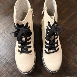 Elegant White Combat Boots with Black Laces